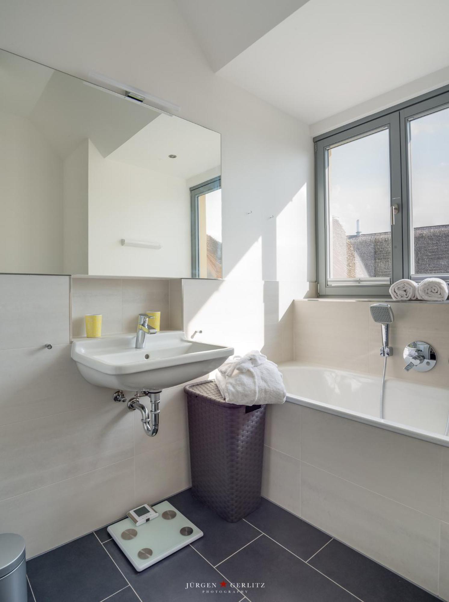 Ostsee - Reetdachhaus Nr 7 "Haddock" Im Strand Resort Heiligenhafen Ngoại thất bức ảnh